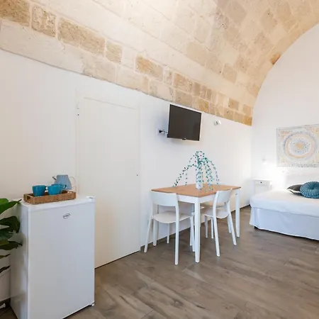 بيت ضيافة Antiche Volte - Dimore Di Charme بولينيانو آ ماري